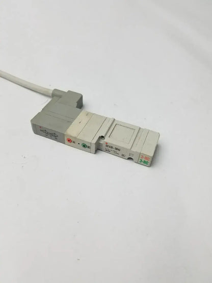 SMC SV1A00-5W4U Solenoid Valve SV1A005FU Solenoid Valve, second-hand product photo 2