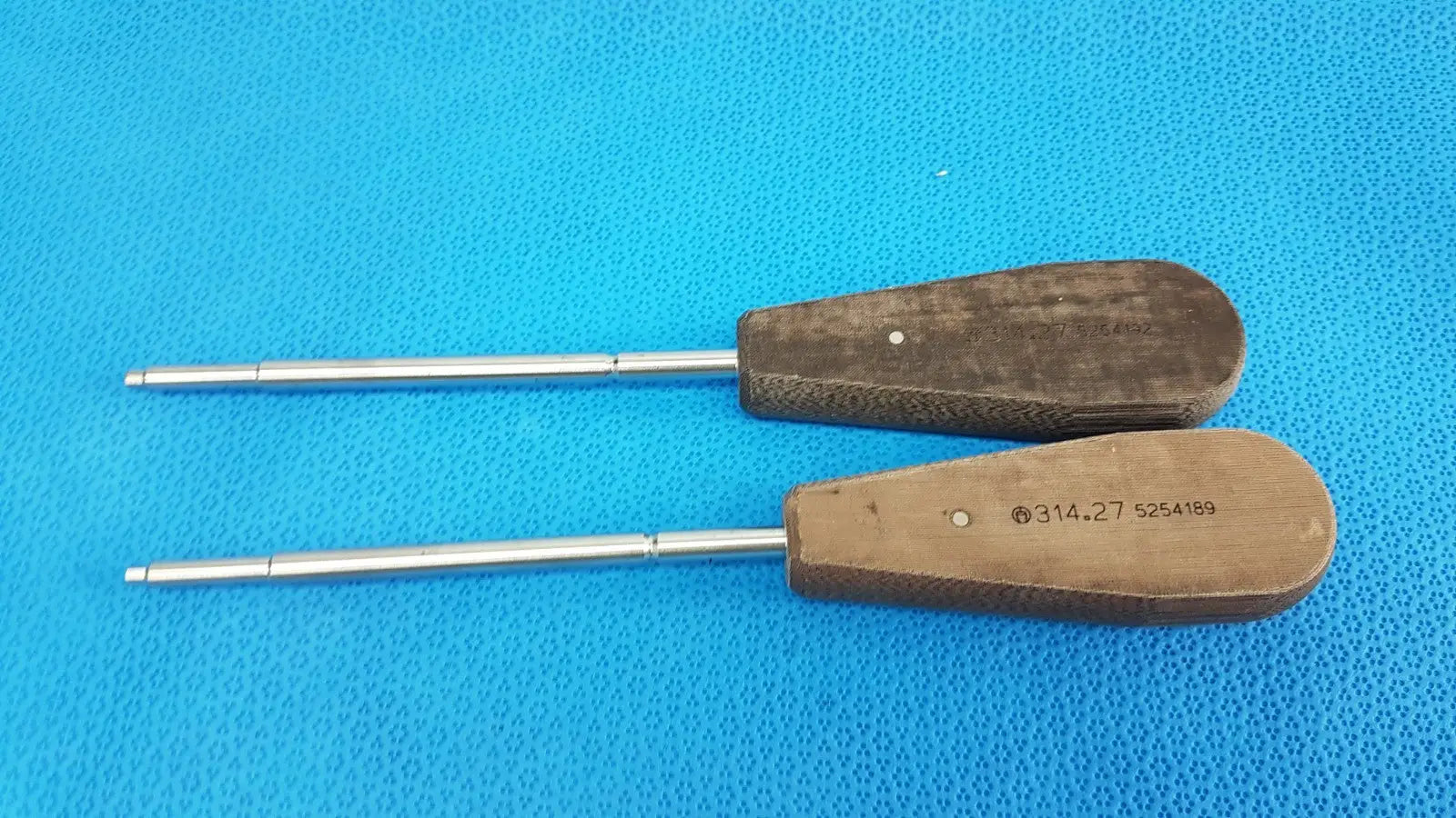 Reuse Medical Synthes 314.27 Large Hexagonal Screwdriver – Orthopedic Surgical Tool lot of 2 Surgical & Orthopedic Instruments, second-hand product photo 1