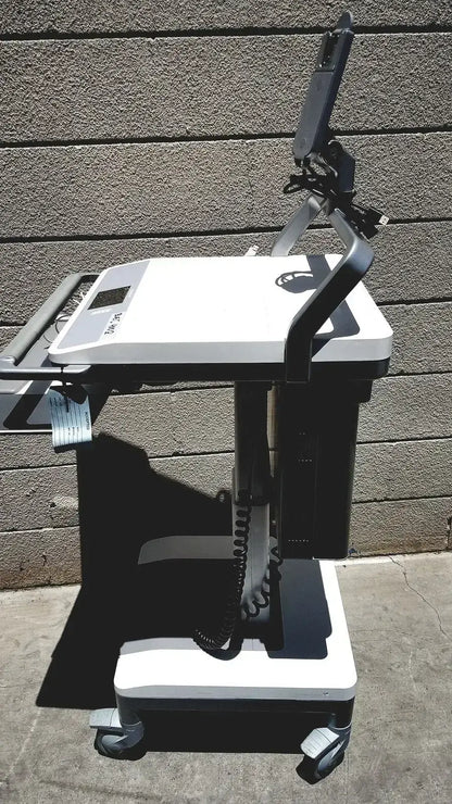 T7 Powered Technology Cart Mobile Medical Workstation with Power Supply Mobile Medical Workstation, second-hand product photo 3