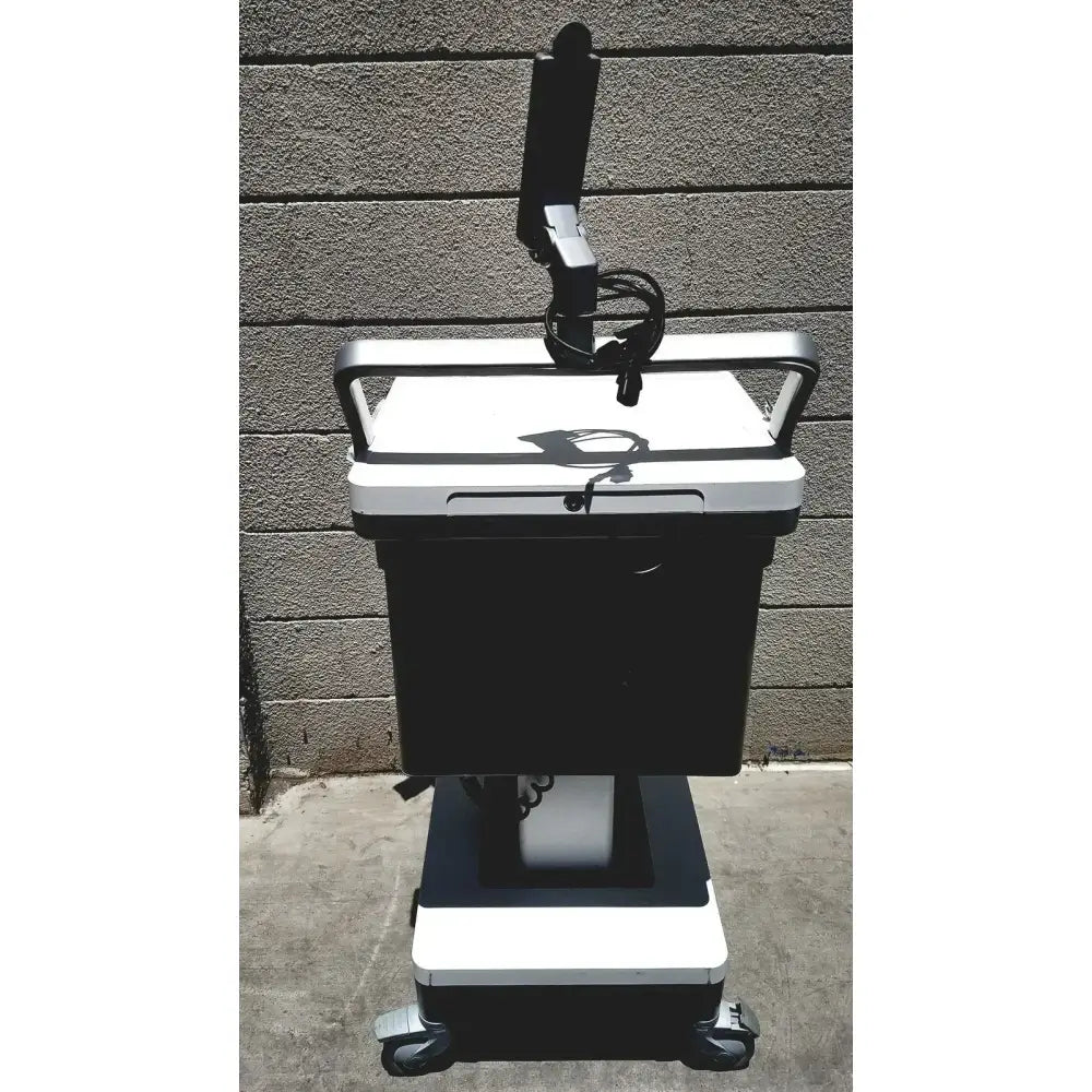 T7 Powered Technology Cart Mobile Medical Workstation with Power Supply Mobile Medical Workstation, second-hand product photo 4