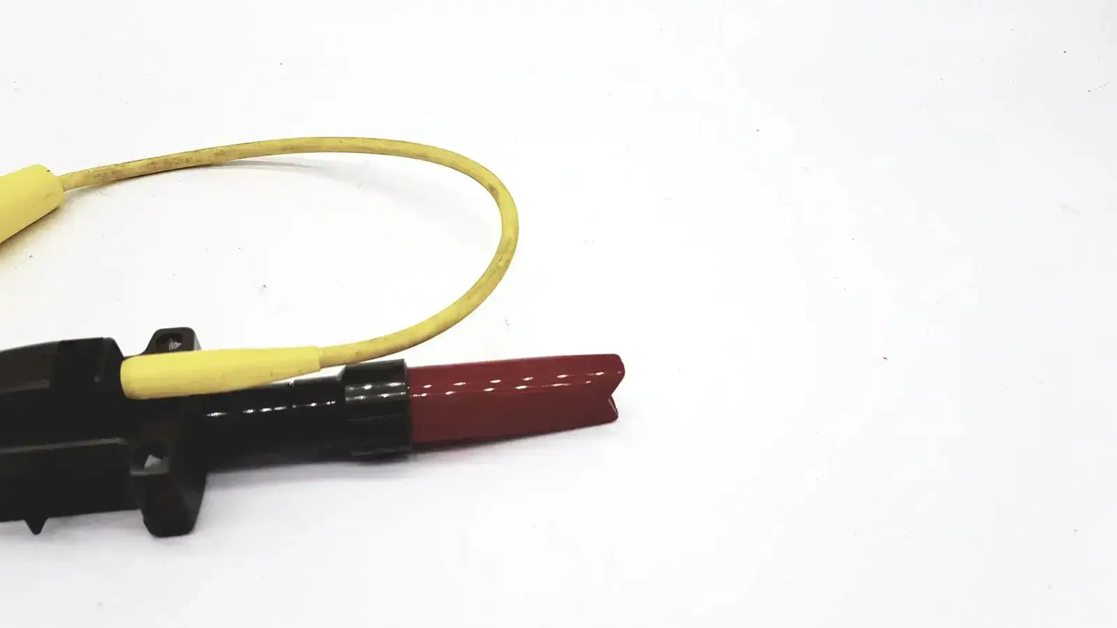 Tektronix 3000 Volts Peak Max (2100 Volts RMS Max) - Untested Test Equipment Accessory, as-is (for parts) product photo 2