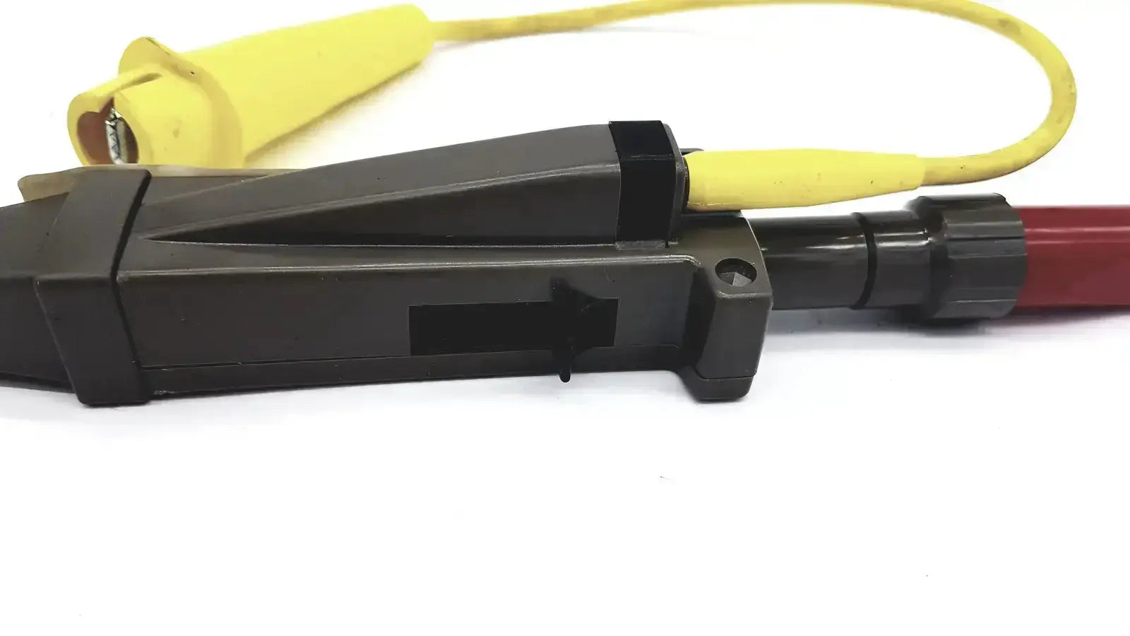 Tektronix 3000 Volts Peak Max (2100 Volts RMS Max) - Untested Test Equipment Accessory, as-is (for parts) product photo 5