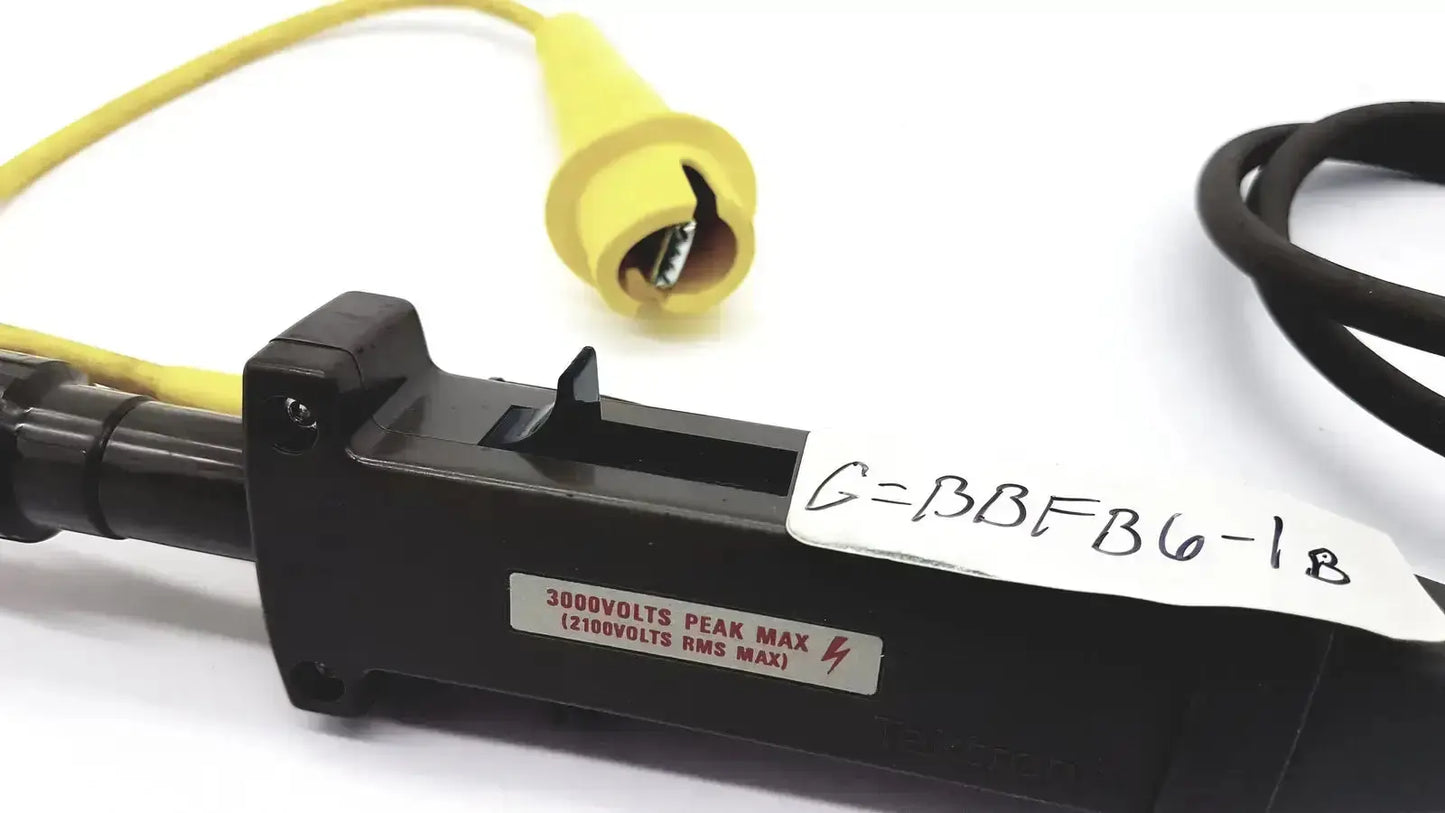 Tektronix 3000 Volts Peak Max (2100 Volts RMS Max) - Untested Test Equipment Accessory, as-is (for parts) product photo 13