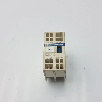 Schneider Electric Telemecanique Schneider Electric A013256 Auxiliary Switch Block Auxiliary Switch Block, second-hand product photo 1