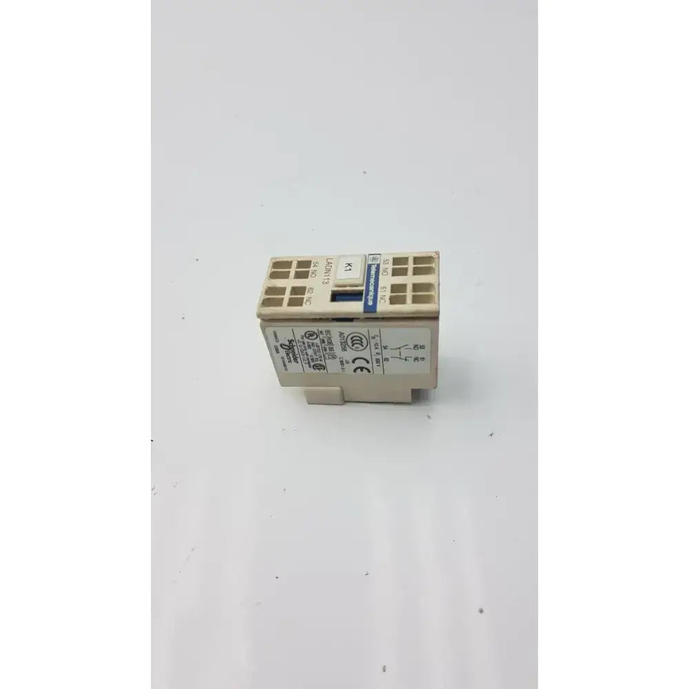 Schneider Electric Telemecanique Schneider Electric A013256 Auxiliary Switch Block Auxiliary Switch Block, second-hand product photo 2