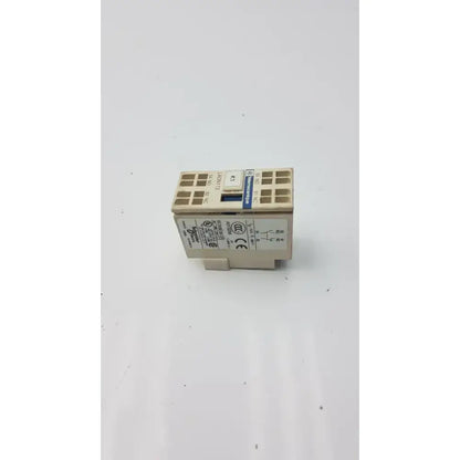 Schneider Electric Telemecanique Schneider Electric A013256 Auxiliary Switch Block Auxiliary Switch Block, second-hand product photo 2