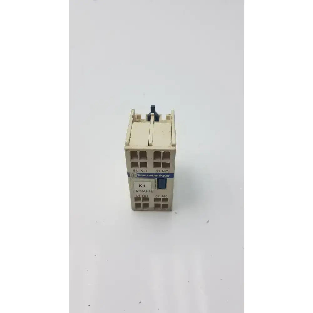 Schneider Electric Telemecanique Schneider Electric A013256 Auxiliary Switch Block Auxiliary Switch Block, second-hand product photo 5