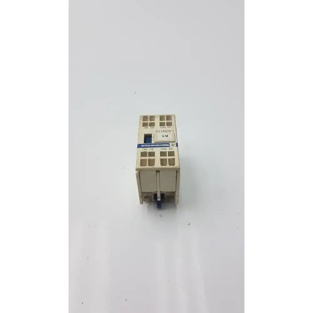 Schneider Electric Telemecanique Schneider Electric A013256 Auxiliary Switch Block Auxiliary Switch Block, second-hand product photo 3