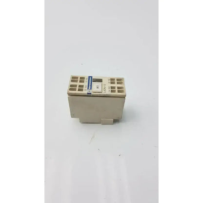 Schneider Electric Telemecanique Schneider Electric A013256 Auxiliary Switch Block Auxiliary Switch Block, second-hand product photo 4