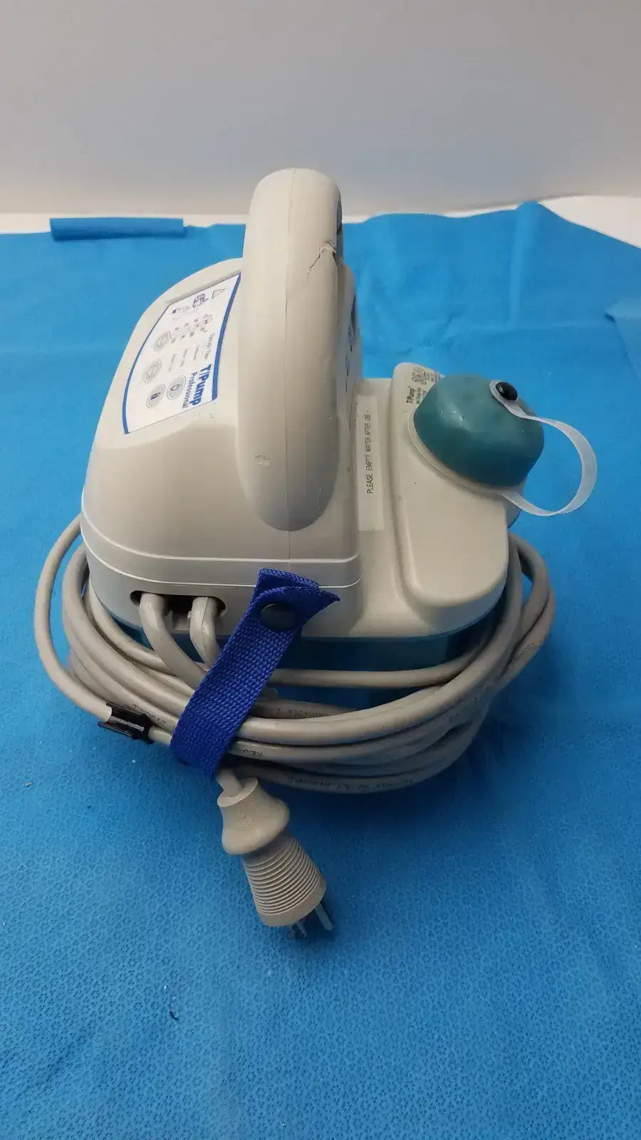 Generic Temperature Control Pump – Heating and Cooling for Medical Use Patient Temperature Management Pump, second-hand product photo 2