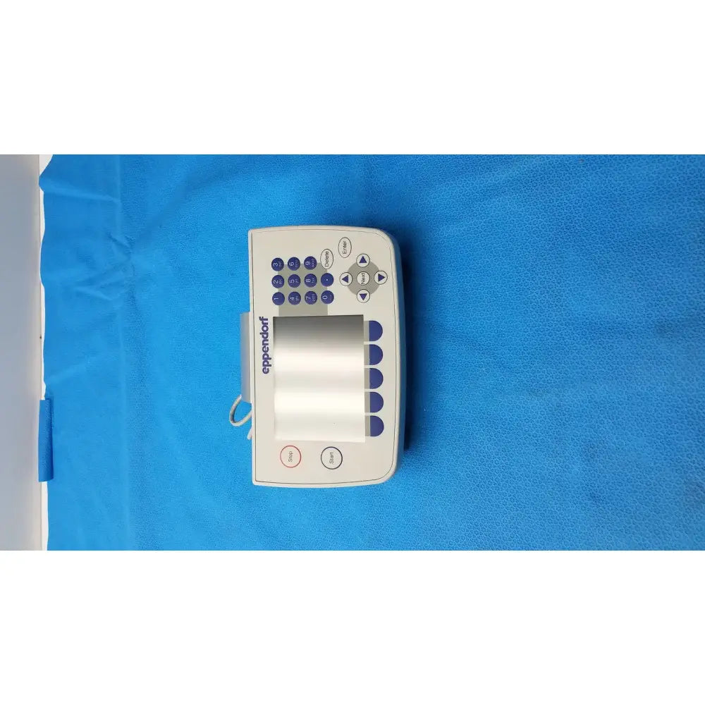 Eppendorf Tested Eppendorf AG 6320 Thermal Cycler Control Panel – Fully Functional Thermal Cycler Control Panel, second-hand product photo 1