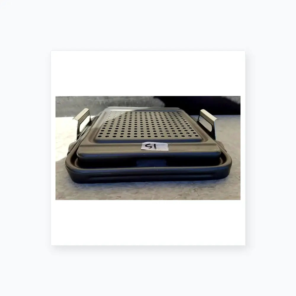 Reuse Medical The Case Sterilization Container Half Lid Black Sterilization Trays & Cases, second-hand product photo 1