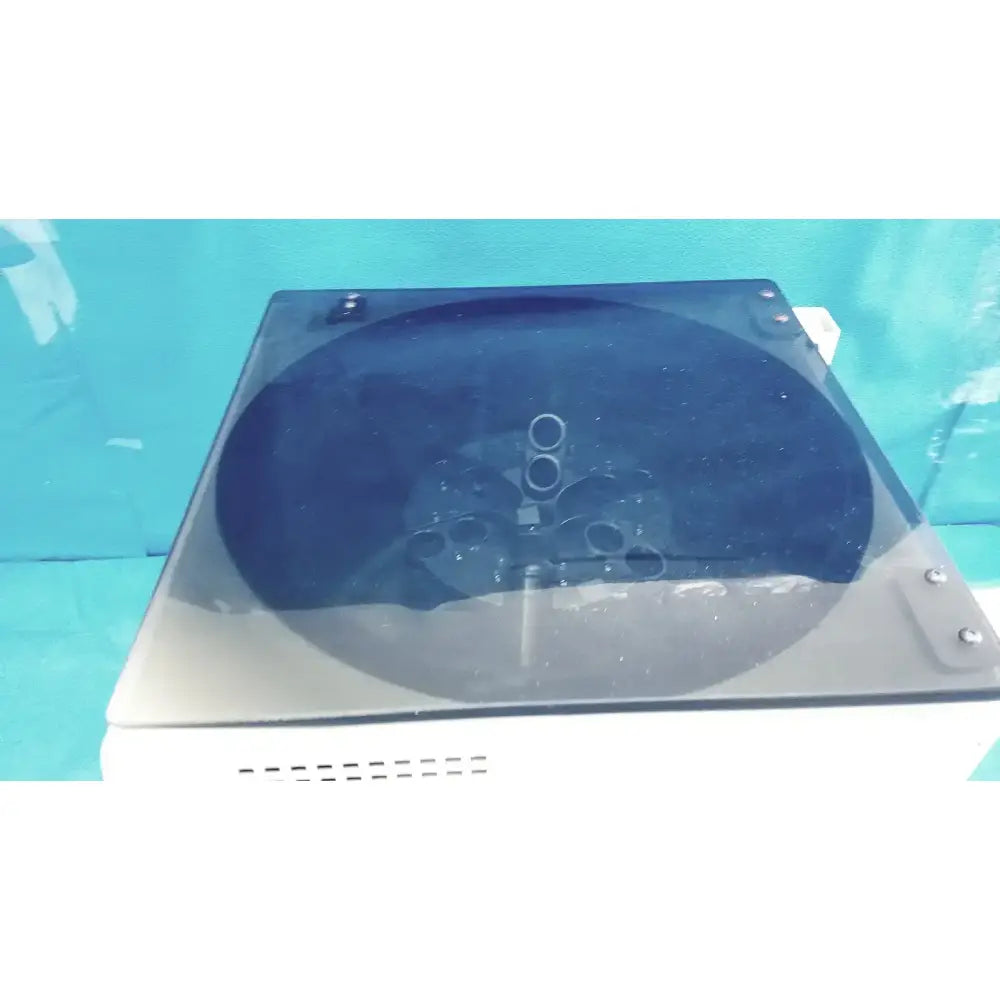 Clay Adams The Silent Solution Silencer 2100 Centriifuge System Benchtop Centrifuge, second-hand product photo 12