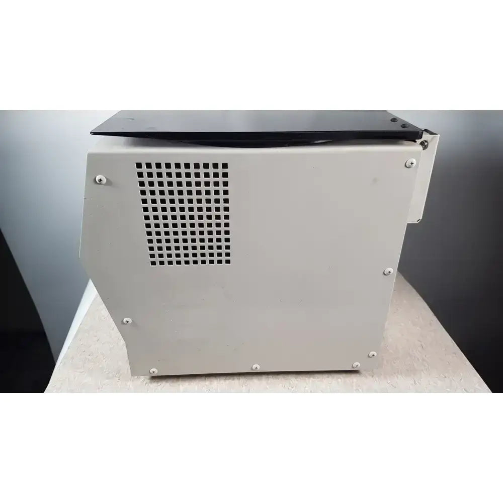 Silent Solution The Silent Solution Silencer 2210 Centrifuge System Centrifuge, second-hand product photo 4