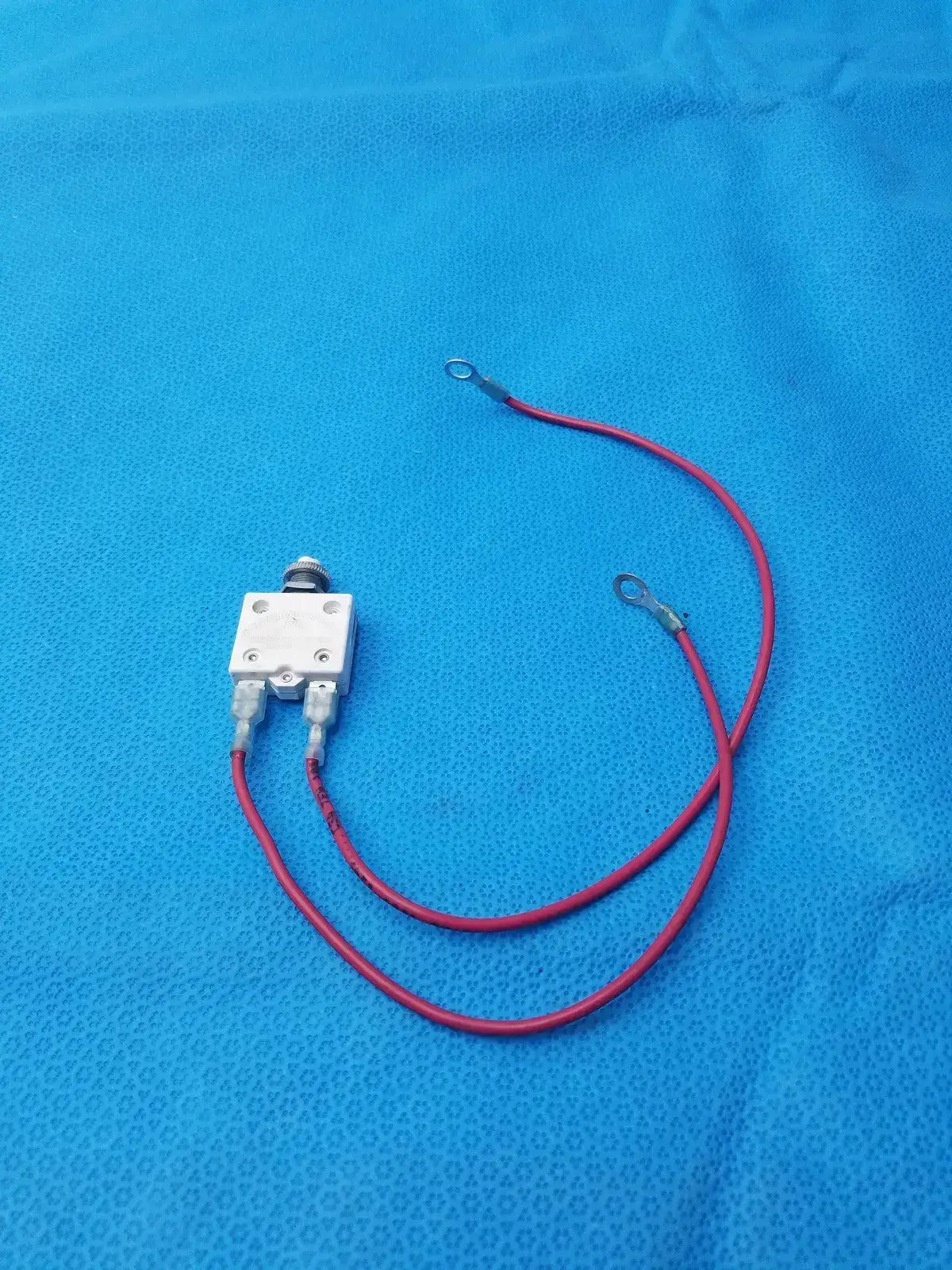 Generic Thermal Circuit Breaker Push Button Reset 20A 250VAC 50VDC Ignition Circuit Breaker, second-hand product photo 1