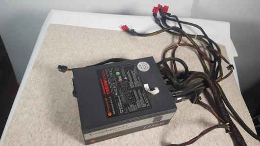 Reuse Medical Thermaltake 1350W Toughpower GF3 1350W 80 Silver Full Modular Power Supply Power Supplies, second-hand product photo 1