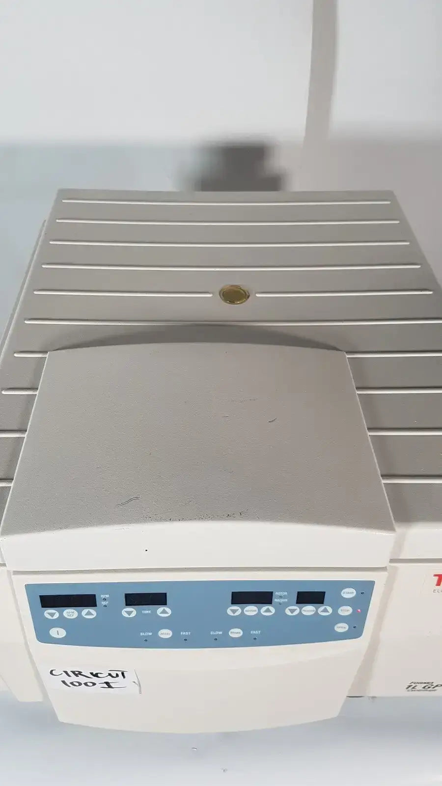Thermo Electron Corporation Forma 1L GP Centrifuge Laboratory Centrifuge, as-is (for parts) product photo 5