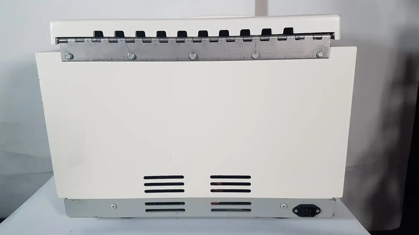 Thermo Electron Corporation Forma 1L GP Centrifuge Laboratory Centrifuge, as-is (for parts) product photo 7