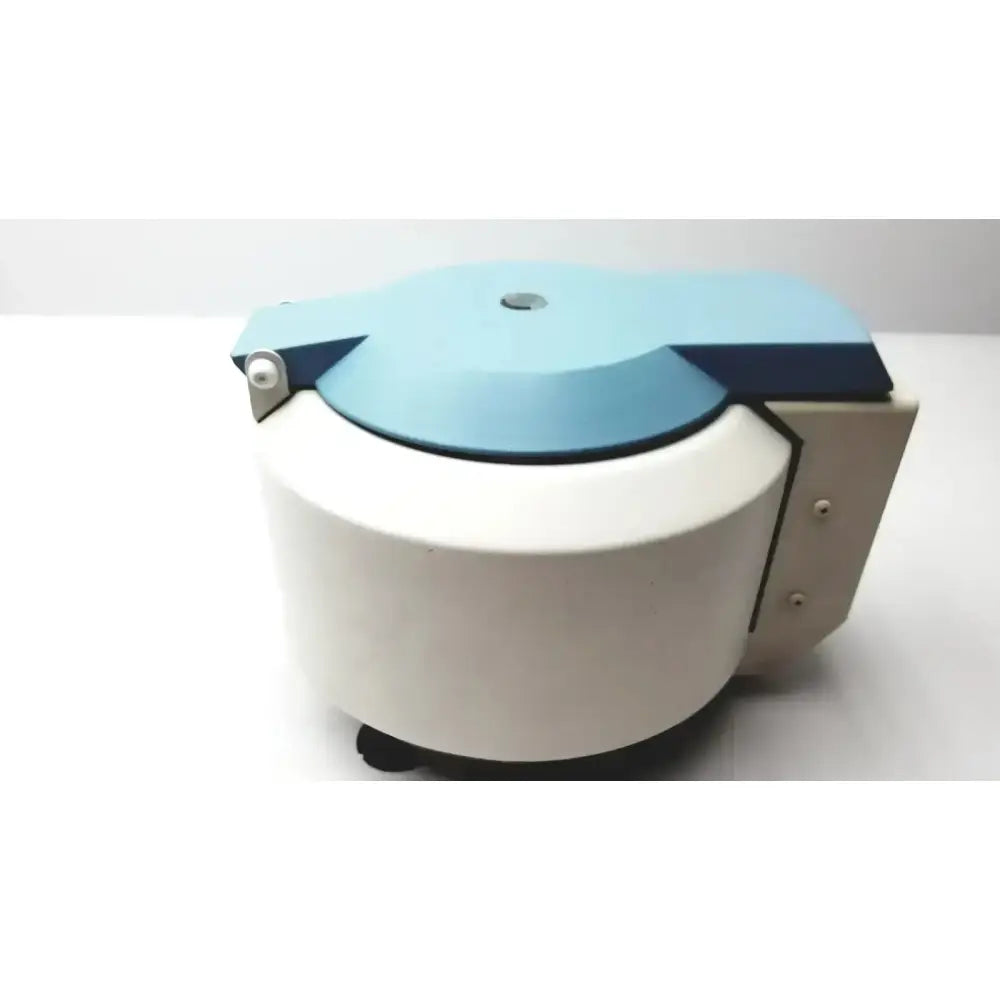 Thermo Scientific Thermo Electron Corporation IEC Centra CL2 Centrifuge Centrifuge, as-is (for parts) product photo 4