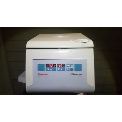 Thermo Scientific Thermo Fisher Scientific Heraeus Labofuge 300 Centrifuge Laboratory Centrifuge, second-hand product photo 1