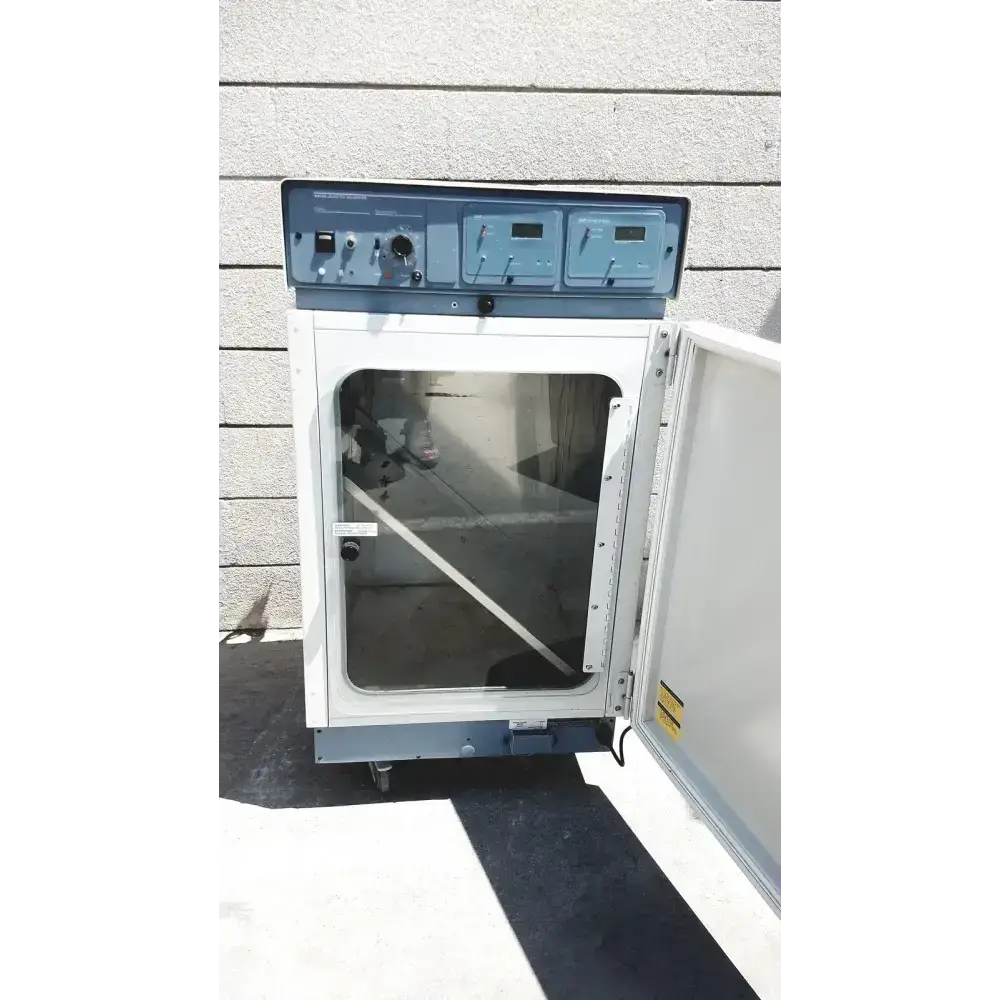 Thermo Forma Scientific Thermo Forma 3110 Water-Jacketed Laboratory Incubator Laboratory Incubator, second-hand product photo 5