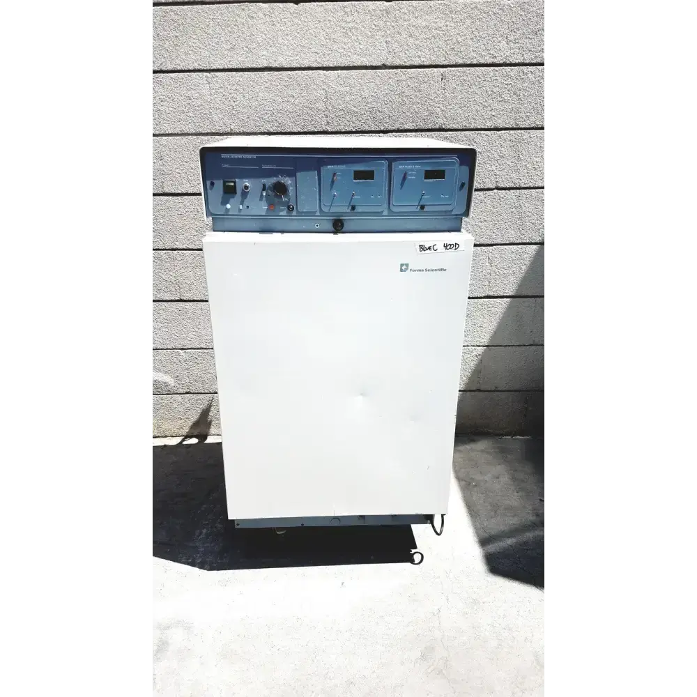 Thermo Forma Scientific Thermo Forma 3110 Water-Jacketed Laboratory Incubator Laboratory Incubator, second-hand product photo 4