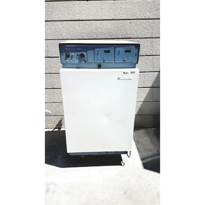 Thermo Forma Scientific Thermo Forma 3110 Water-Jacketed Laboratory Incubator Laboratory Incubator, second-hand product photo 4