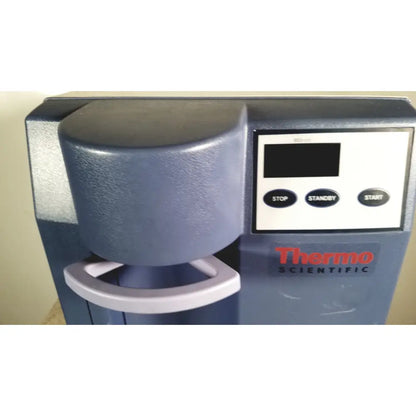 Blue thermo scientific easypure ii d7401 lab grade water filter system with digital display and control buttons