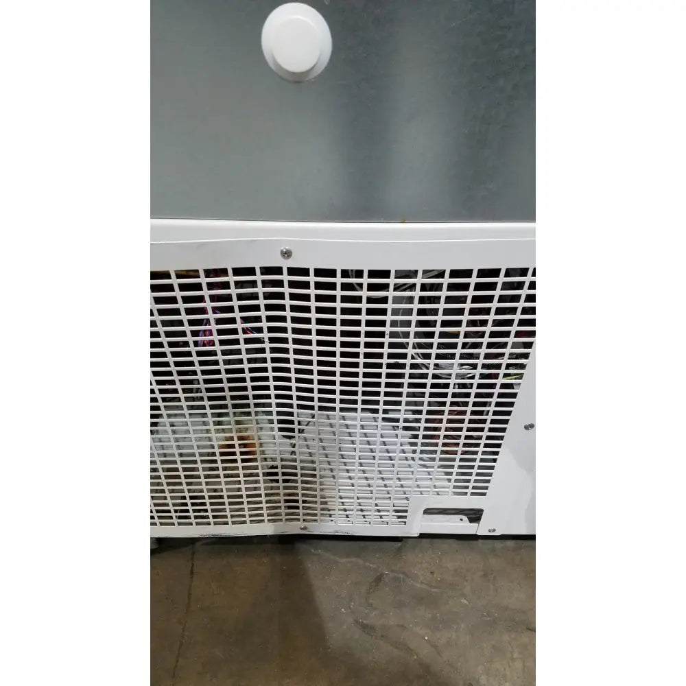 White plastic grille with grid pattern on the front of thermo scientific forma 88000 series ultra-low temperature freezer