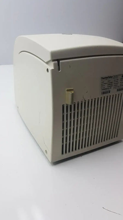 Thermo Scientific Heraeus Fresco 21 Refrigerated Centriifuge Microcentriifuge Refrigerated Microcentrifuge, as-is (for parts) product photo 13