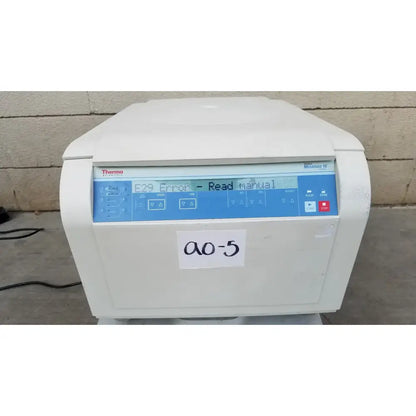 Reuse Medical Thermo Scientific Heraeus Megafuge 16 Centrifuge Centrifuges, second-hand product photo 1