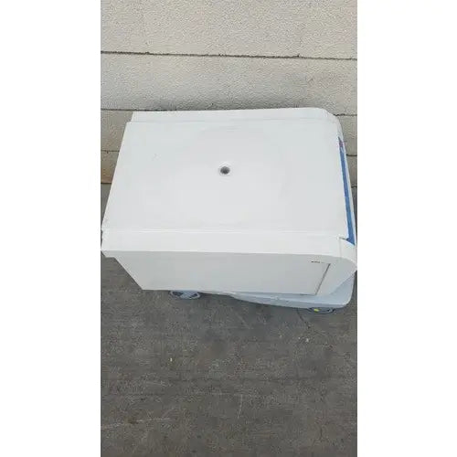 Thermo scientific heraeus megafuge 16 centrifuge is a white plastic medical centrifuge with blue accents and circular top opening