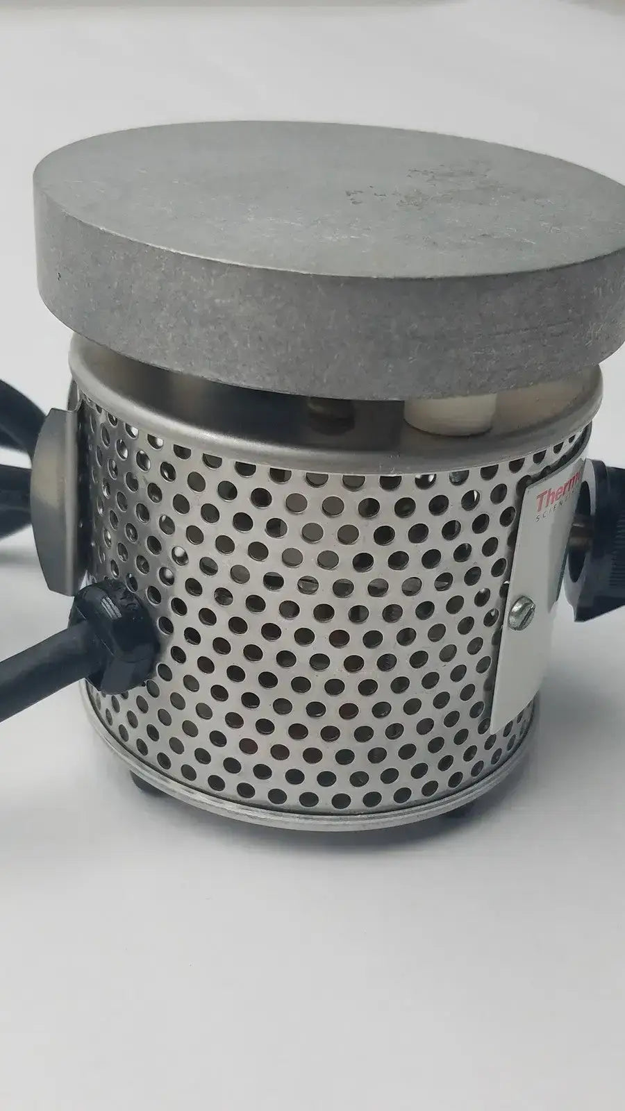 Thermo Scientific HP2305B Hot Plate Laboratory Hot Plate, as-is (for parts) product photo 9