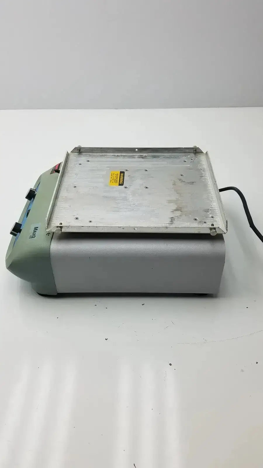 Thermo Scientific MaxQ 2500 Orbital Reciprocating Shaker Laboratory Shaker, second-hand product photo 6