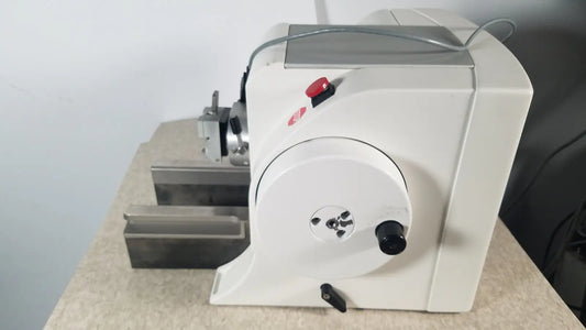 Reuse Medical Thermo Scientific Microm HM 355 S Rotary Microtome, Ref 905200 Microtomes, second-hand product photo 1