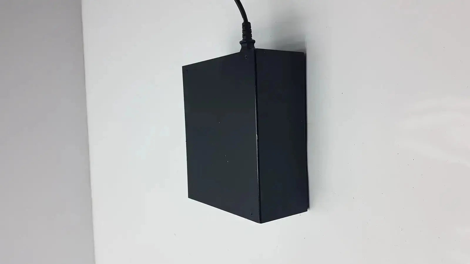 Thermo Scientific Miran Sapphire Charger Model 5025A Charger, second-hand product photo 2