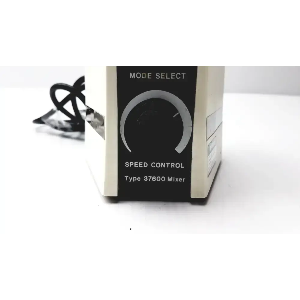 Thermolyne Maxi Mix II Type 37600 Mixer shaking Laboratory Mixer, second-hand product photo 4