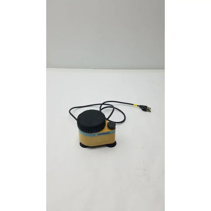 Thermolyne Maxi Mix Mixer Model M-16715 Series 241 120VAC 0.5A Vortex Mixer, second-hand product photo 2