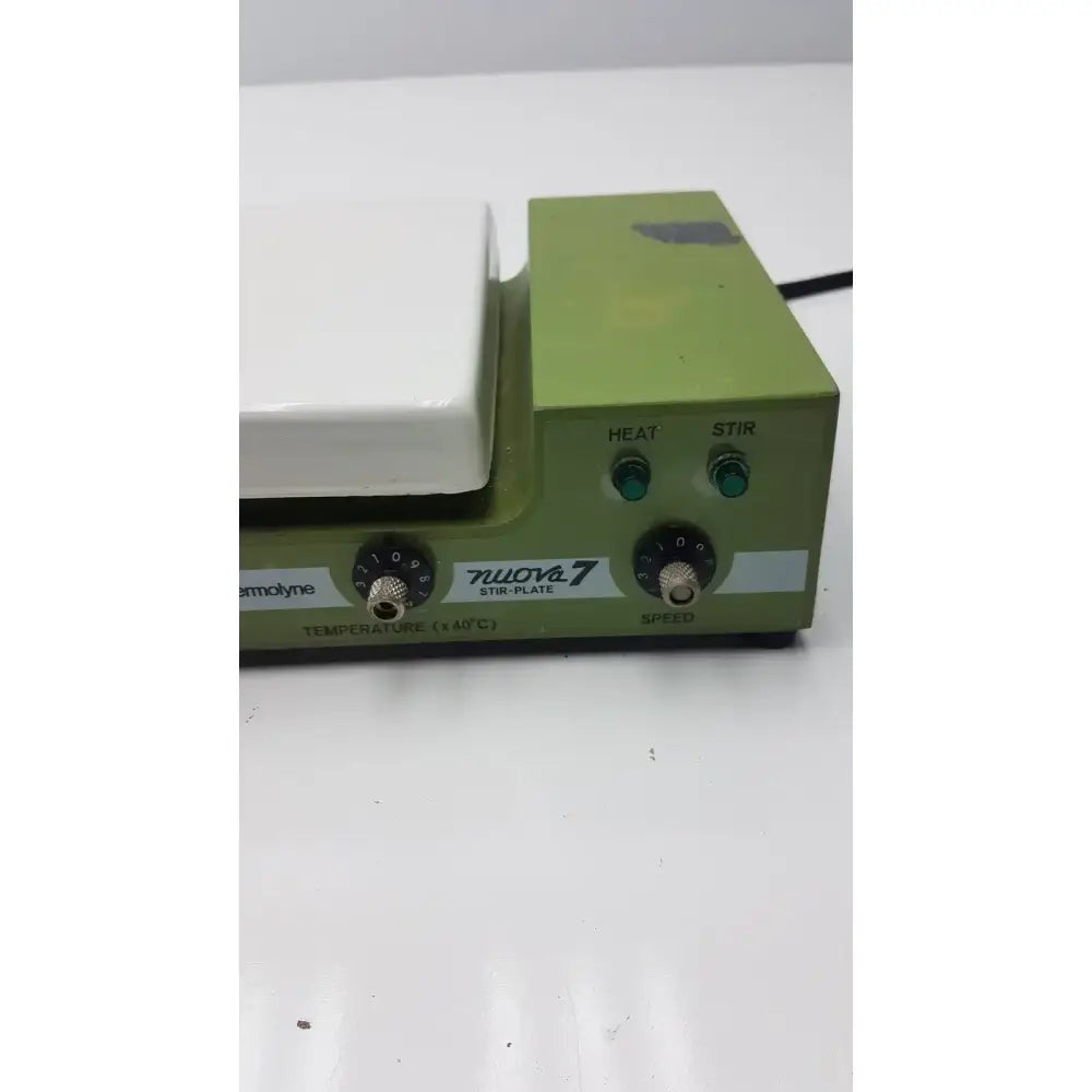 Thermolyne Sybron Corporation Nuova 7 Stirrer Model SP-18425 Laboratory Stirrer, second-hand product photo 3