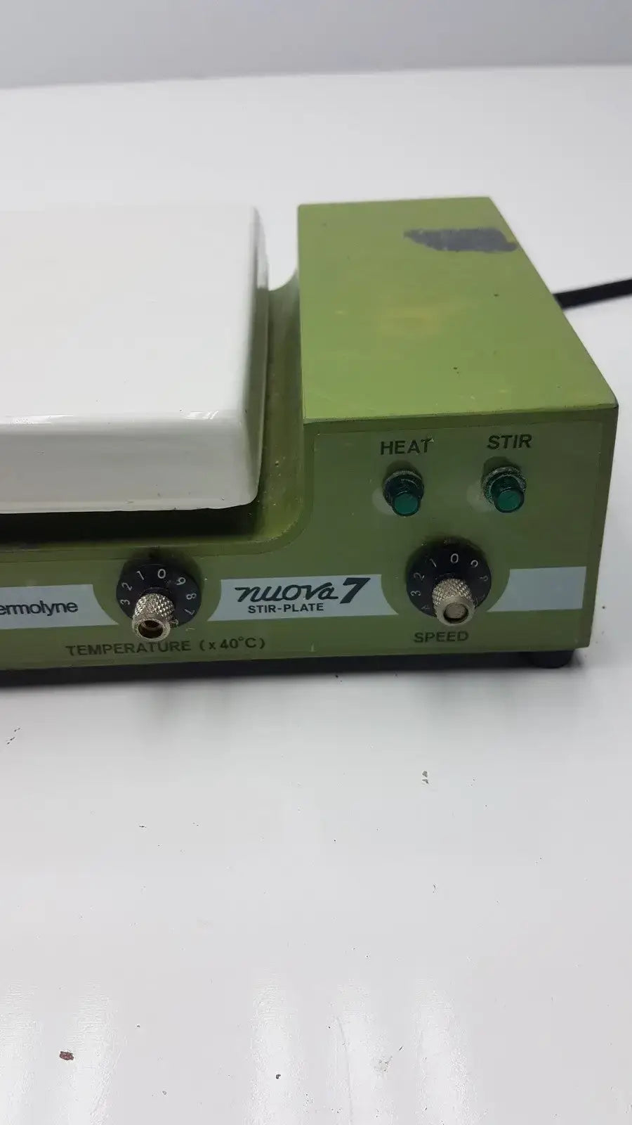 Thermolyne Sybron Corporation Nuova 7 Stirrer Model SP-18425 Laboratory Stirrer, second-hand product photo 3