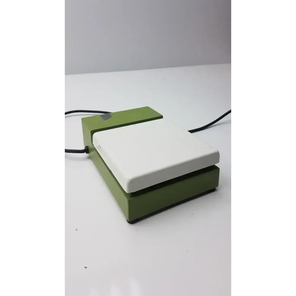 Thermolyne Sybron Corporation Nuova 7 Stirrer Model SP-18425 Laboratory Stirrer, second-hand product photo 9