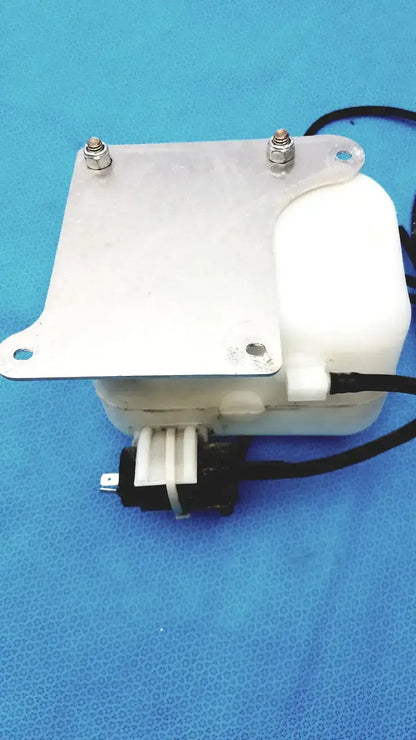 Ford Think Think Golf Cart Windshield Washer Reservoir Tank Bottle Golf Cart Windshield Washer Reservoir, second-hand product photo 3