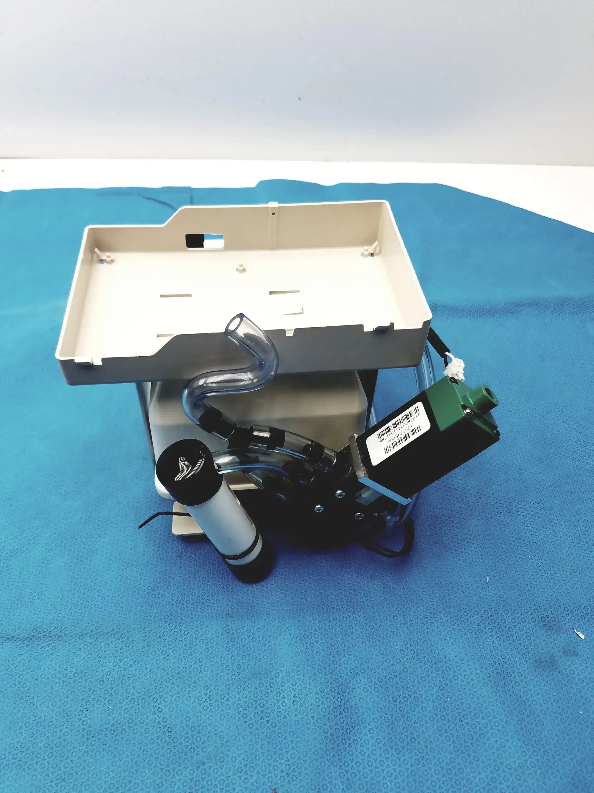 Thomas YP70VC/120 Oil-less Linear Diaphragm Compressor Oil-less Linear Diaphragm Compressor, second-hand product photo 8