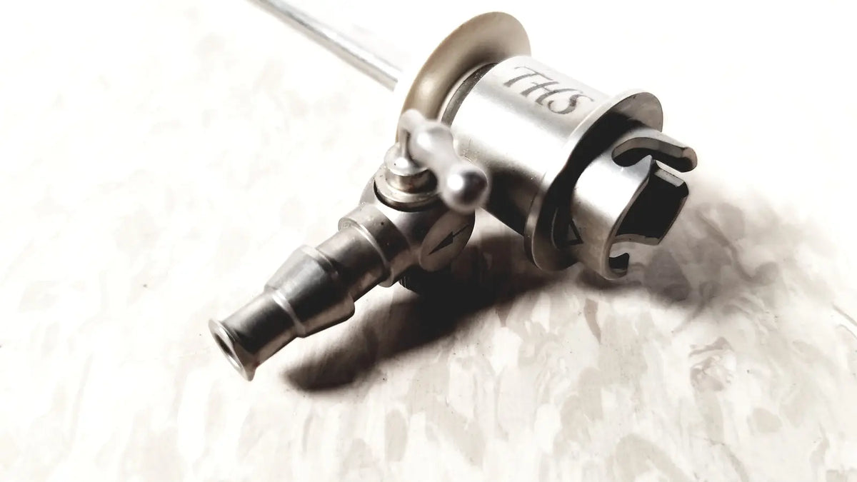 Silver metallic ths arthroscopy sheath with cylindrical body engraved ths and multiple mechanical joints for 5mm use