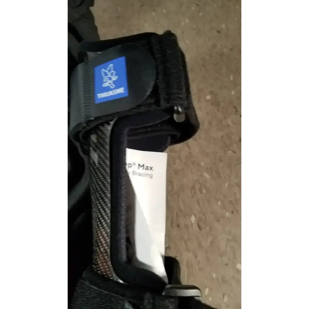 Thuasne SpryStep Carbon Fiber AFO Orthotic Right Foot Drop Brace, Small Ankle-Foot Orthosis (AFO), second-hand product photo 2