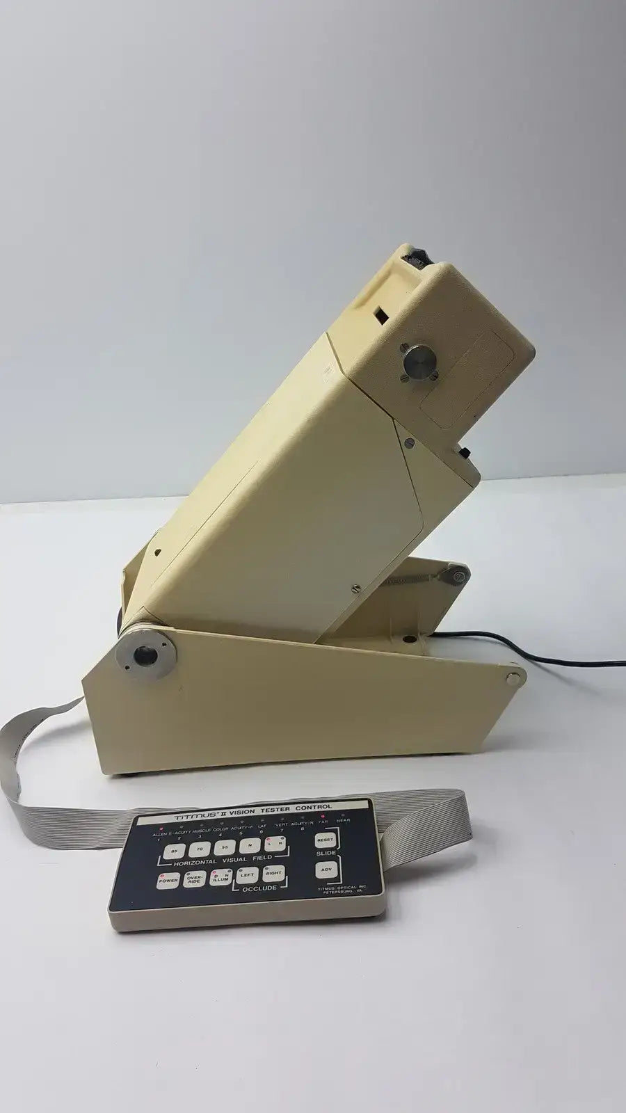 Titmus Optical Titmus II Vision Tester With Controller Vision Tester, second-hand product photo 9