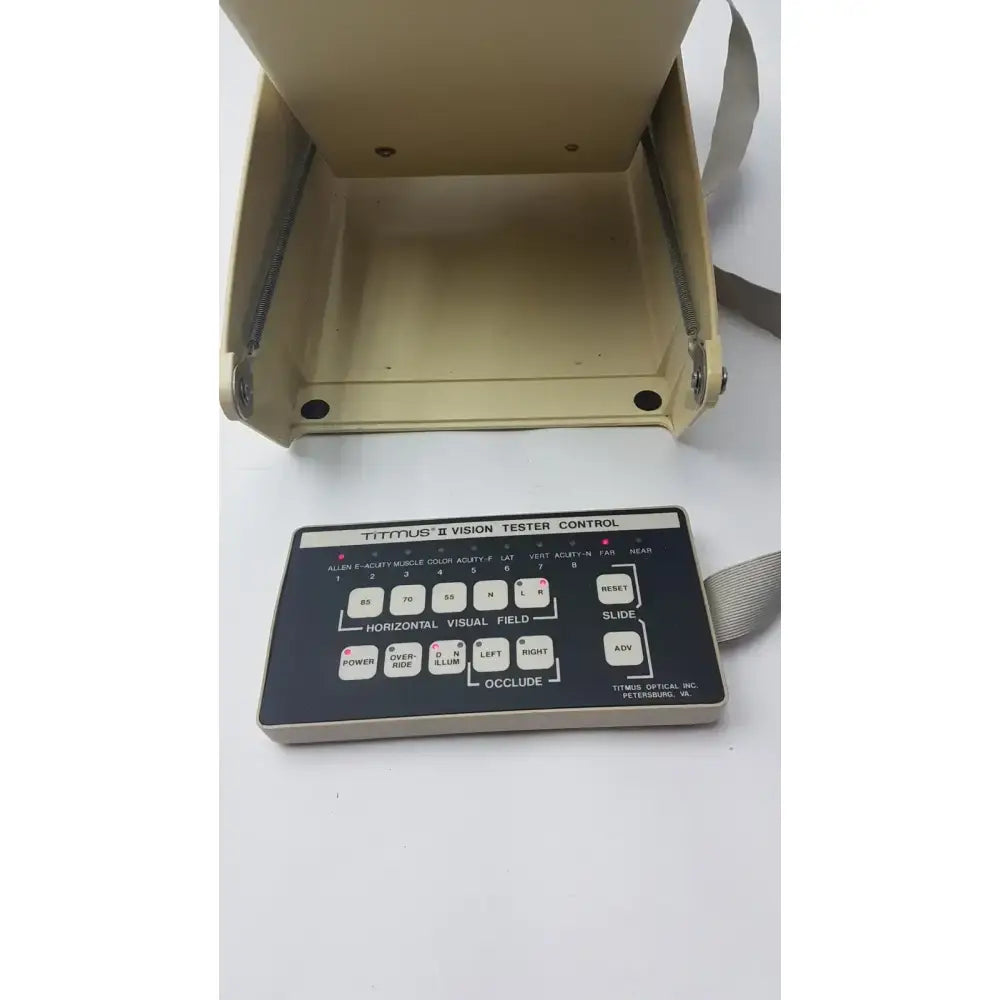 Titmus Optical Titmus II Vision Tester With Controller Vision Tester, second-hand product photo 2
