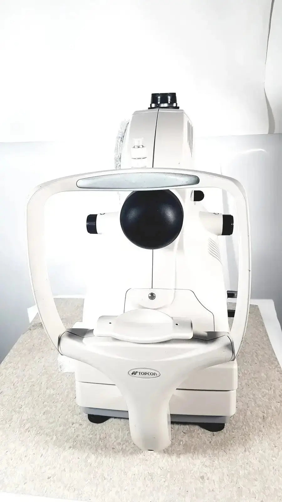 Topcon TRC-NW8 Non Mydriatic Retinal Camera Retinal Camera, second-hand product photo 3