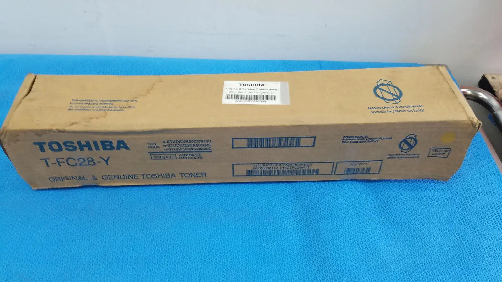 Reuse Medical TOSHIBA T-FC28-Y Original & Genuine Toshiba Toner Toner Cartridges, second-hand product photo 1
