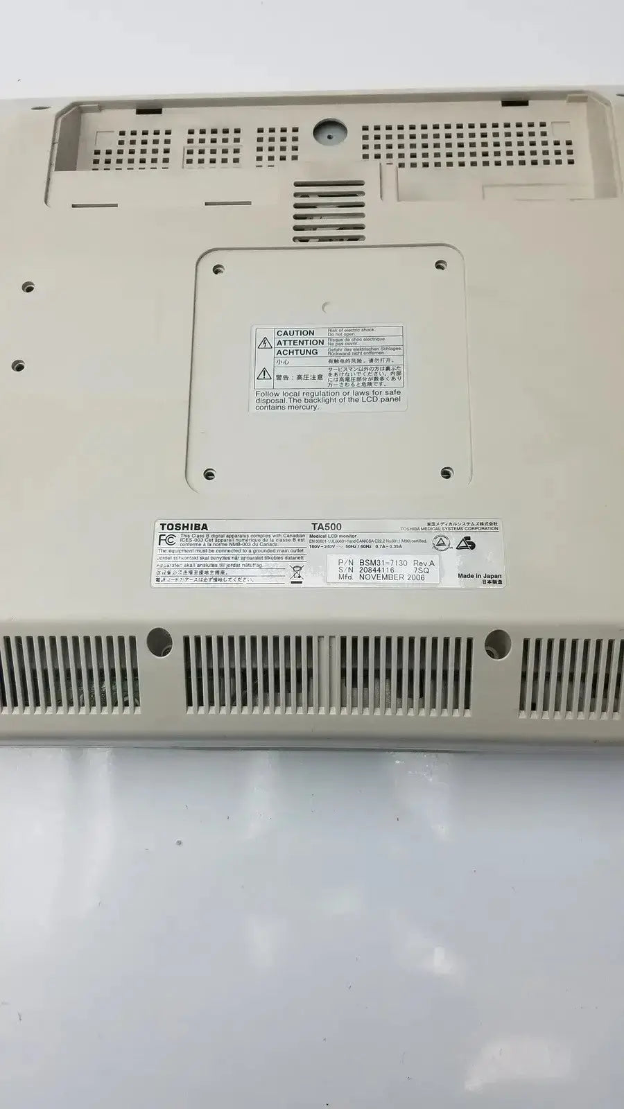 Toshiba TA500 Medical LCD Monitor PN BSM31-7130 Medical LCD Monitor, second-hand product photo 8